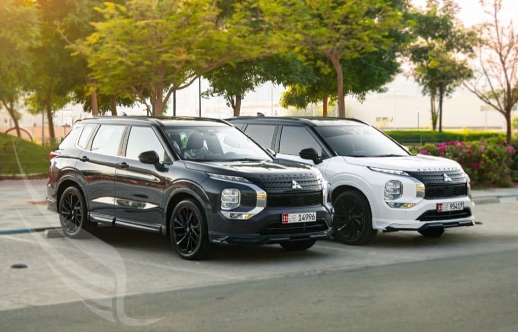 Mitsubishi Outlander 2025 — photo 1 of 4