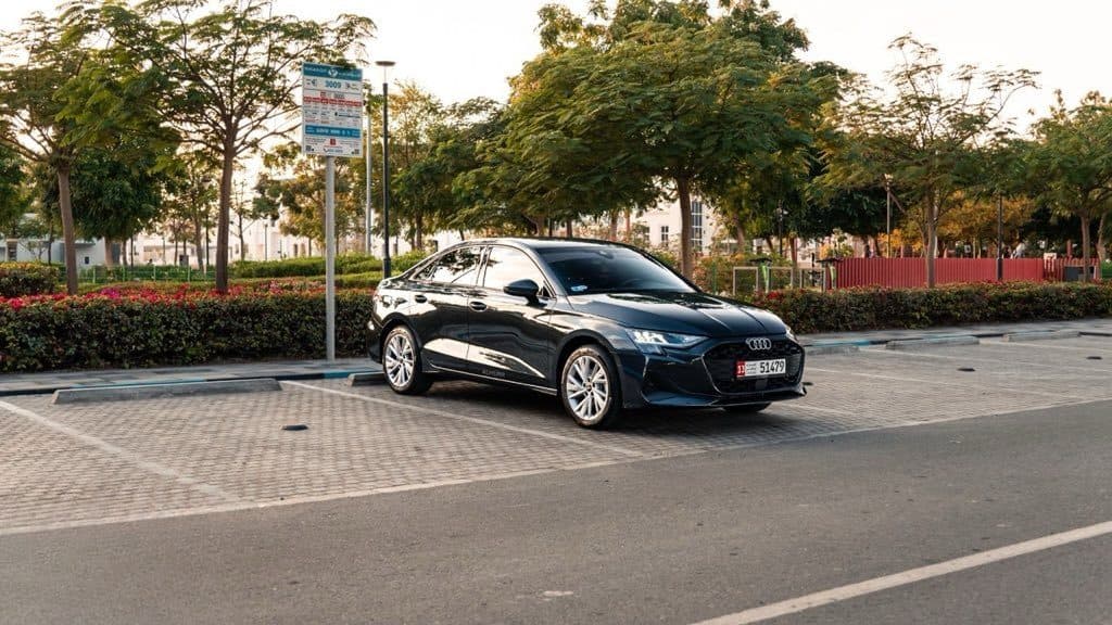 Audi A3 2025 — photo 3 of 4