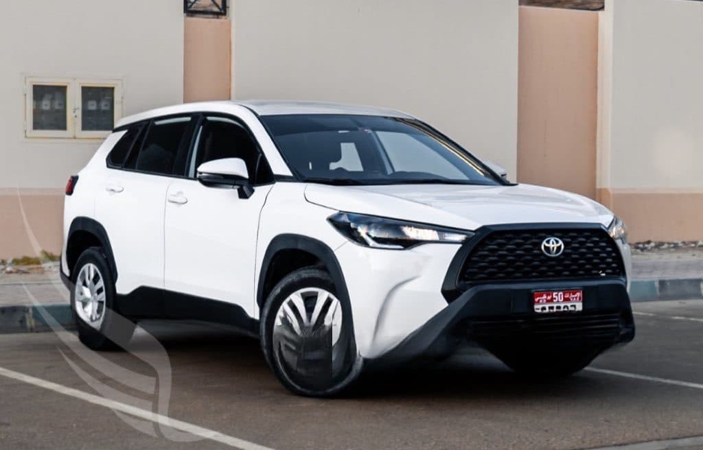 Toyota Corolla Cross 2023 — photo 1 of 4