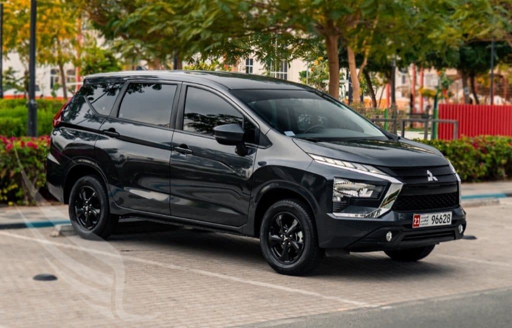 Mitsubishi Xpander 2025 — photo 1 of 4