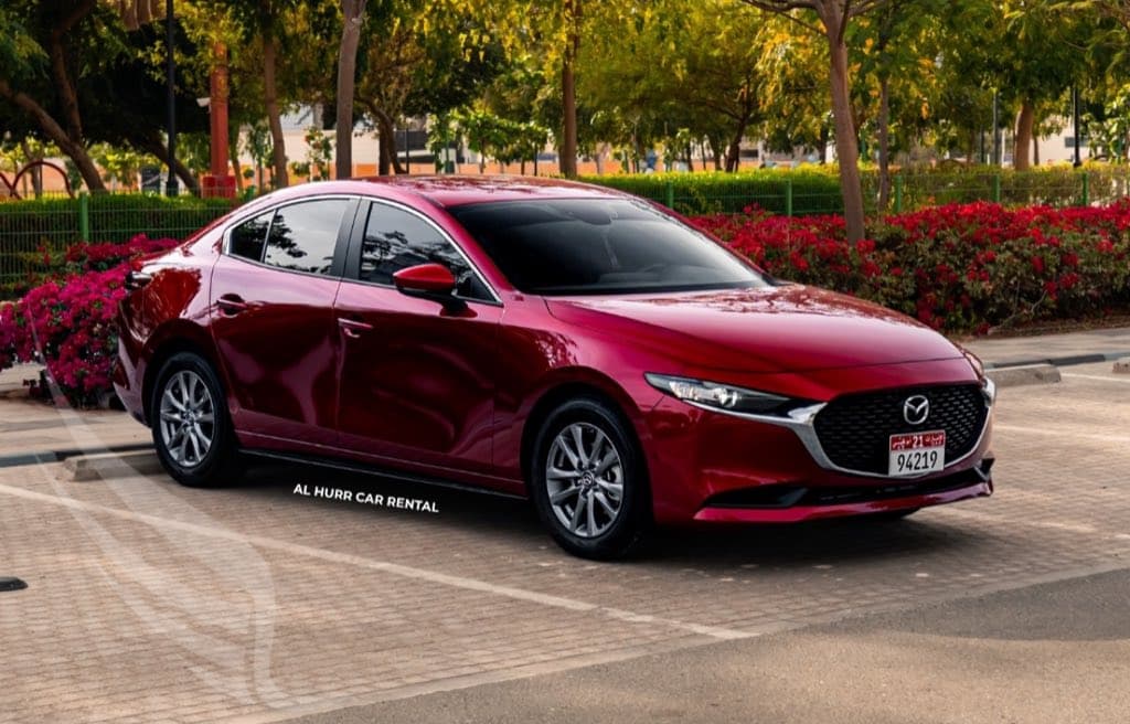 Mazda 3 2025 — photo 1 of 4