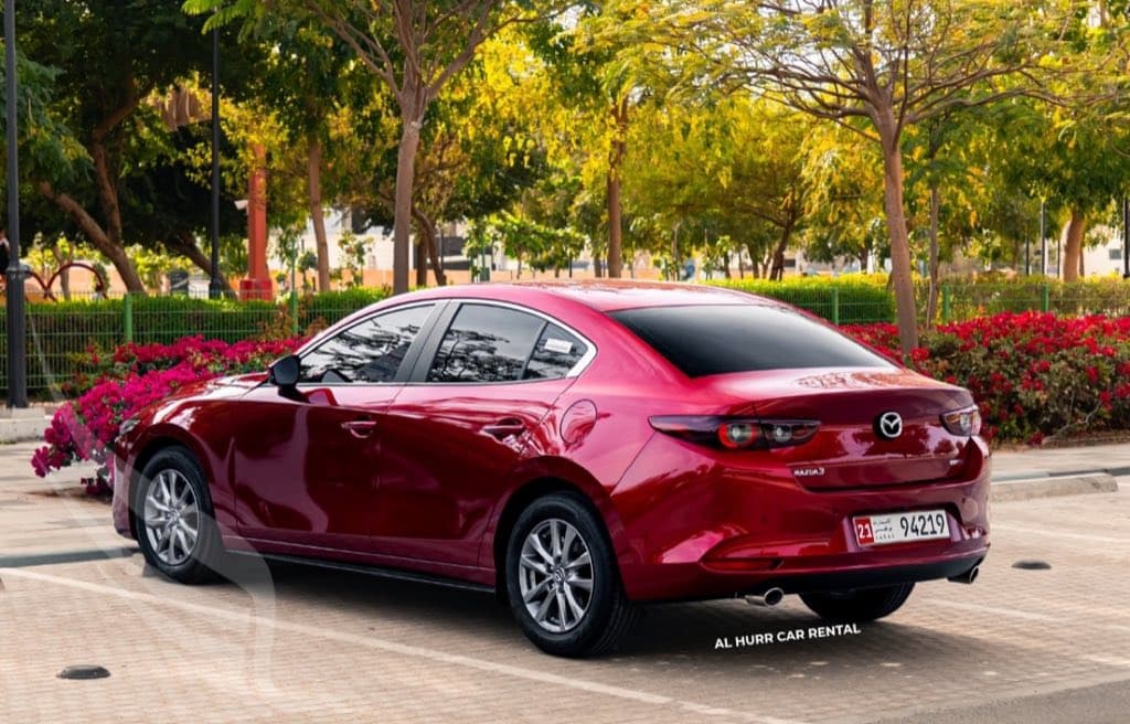 Mazda 3 2025 — photo 2 of 4