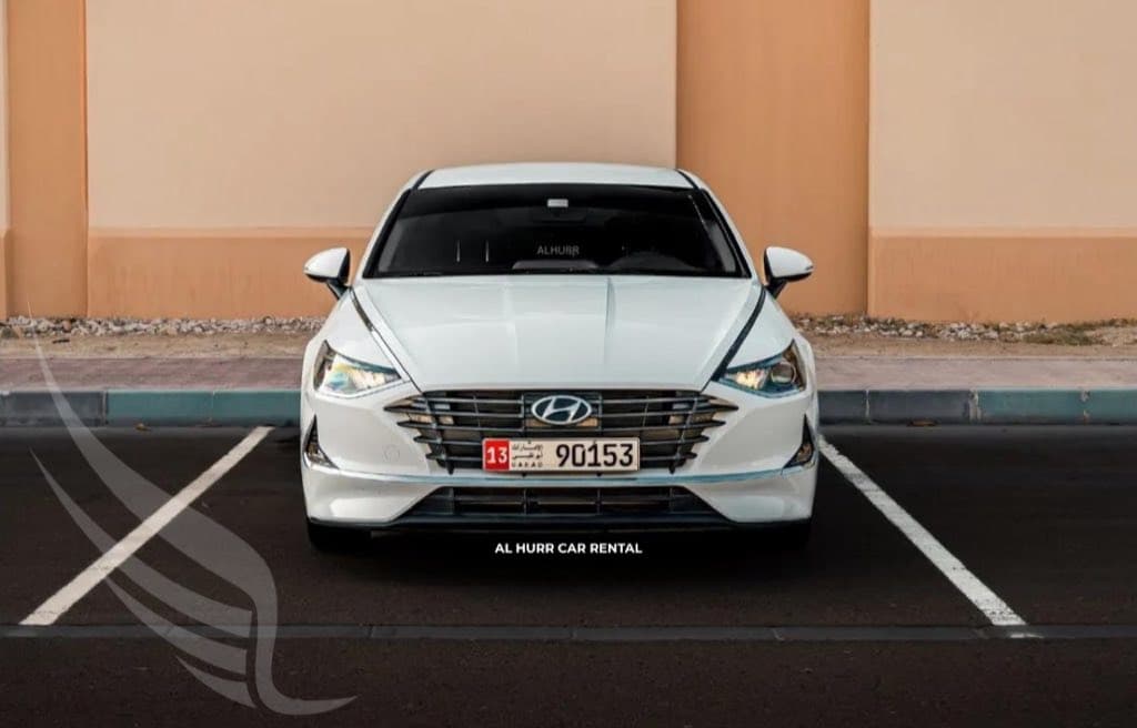 Hyundai Sonata 2023 — photo 3 of 4