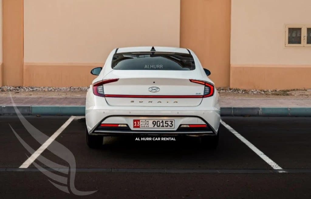 Hyundai Sonata 2023 — photo 4 of 4