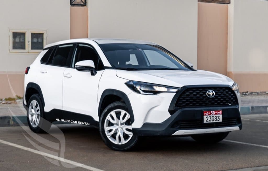 Toyota Corolla Cross 2023 — photo 1 of 4